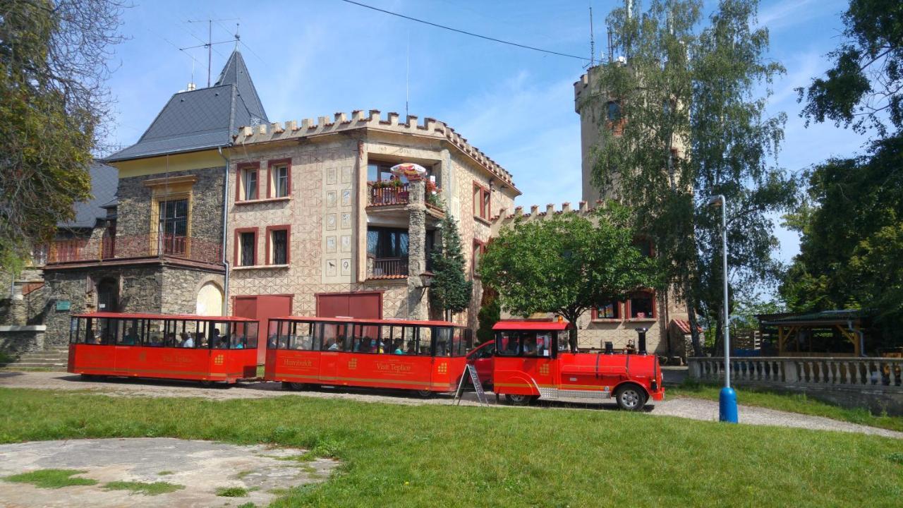 Penzion Hrad Doubravka Teplice Kültér fotó
